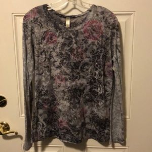 SUPER CUTE LONG SLEEVE LIGHTWEIGHT TOPS